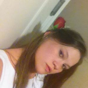 Meet your Posher, Cassandra
